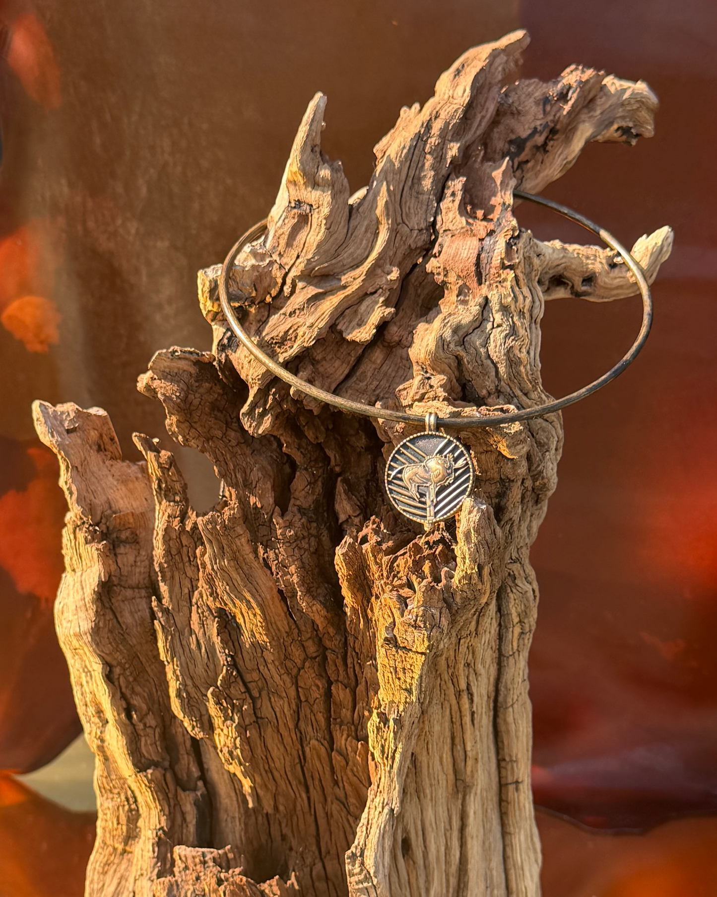 Bison 1 Power Pendant