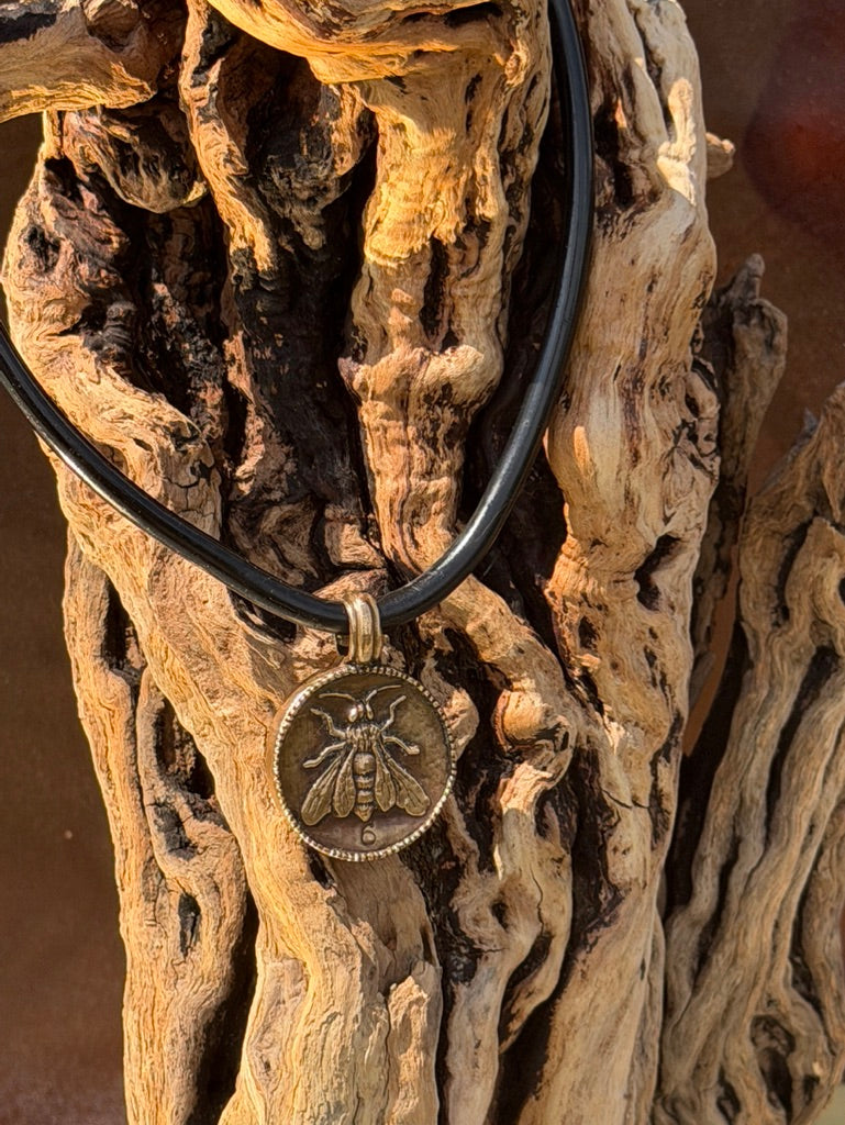 High Vibe Honey Bee 6 Power pendant